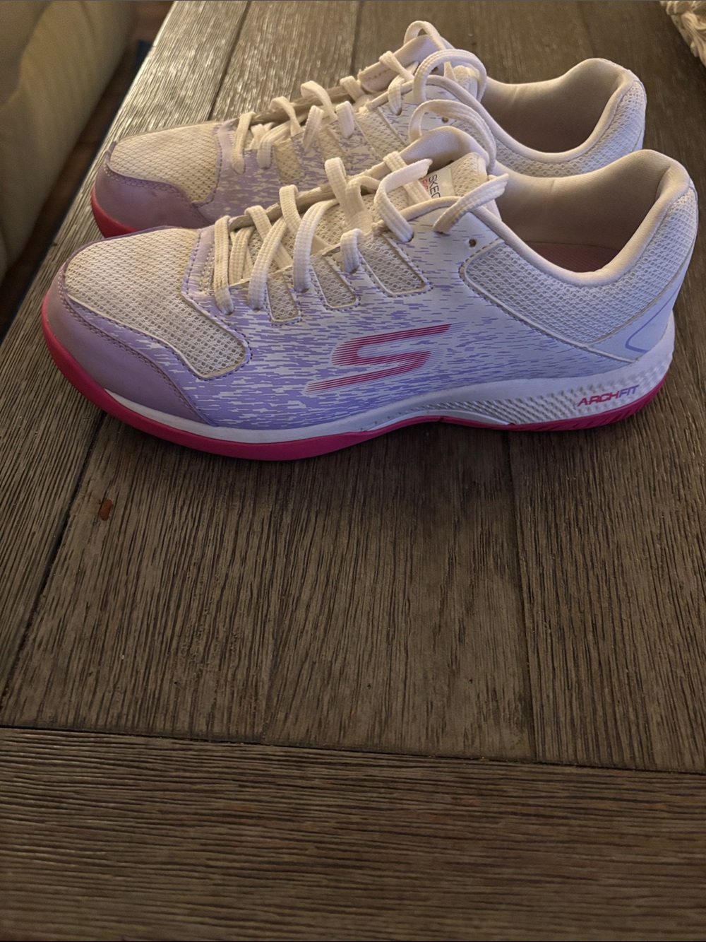 Skechers Women's White and Pink Athletic Arch Fit Sneakers